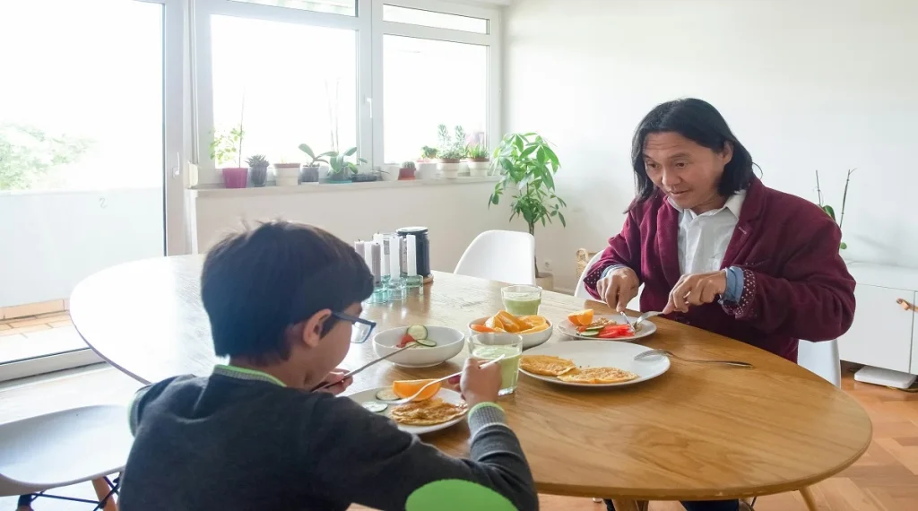 better eating changes by adding fruit and vegetables to everyday meals