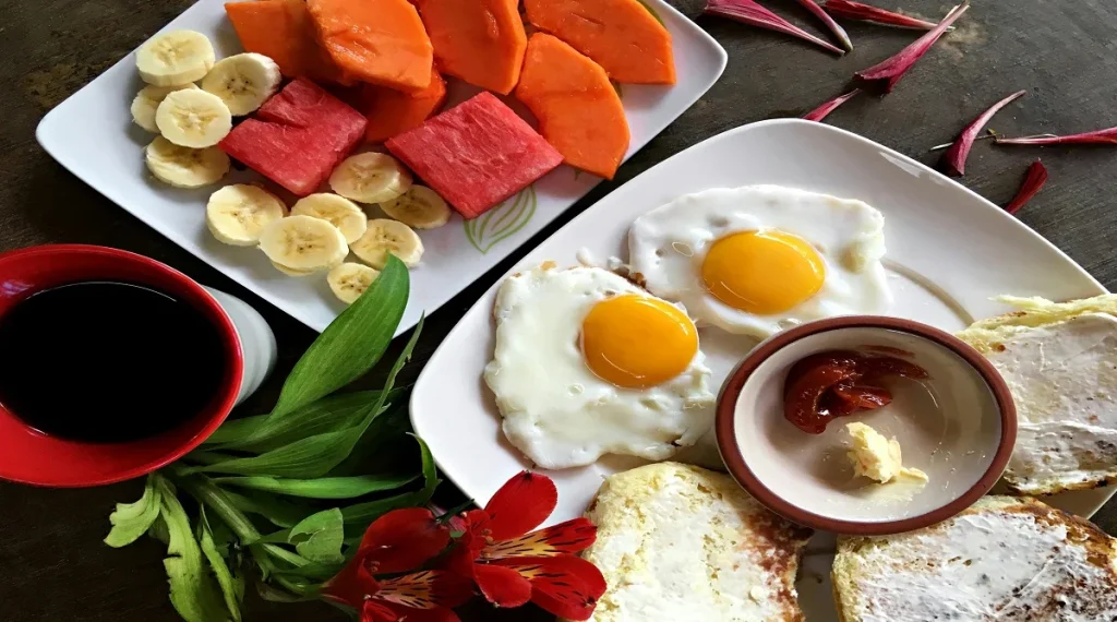 smart cooking habits with a simple backup dinner of eggs on toast and fruit