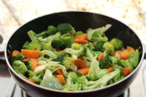 smart cooking shortcuts using frozen vegetables for a fast weeknight stir-fry