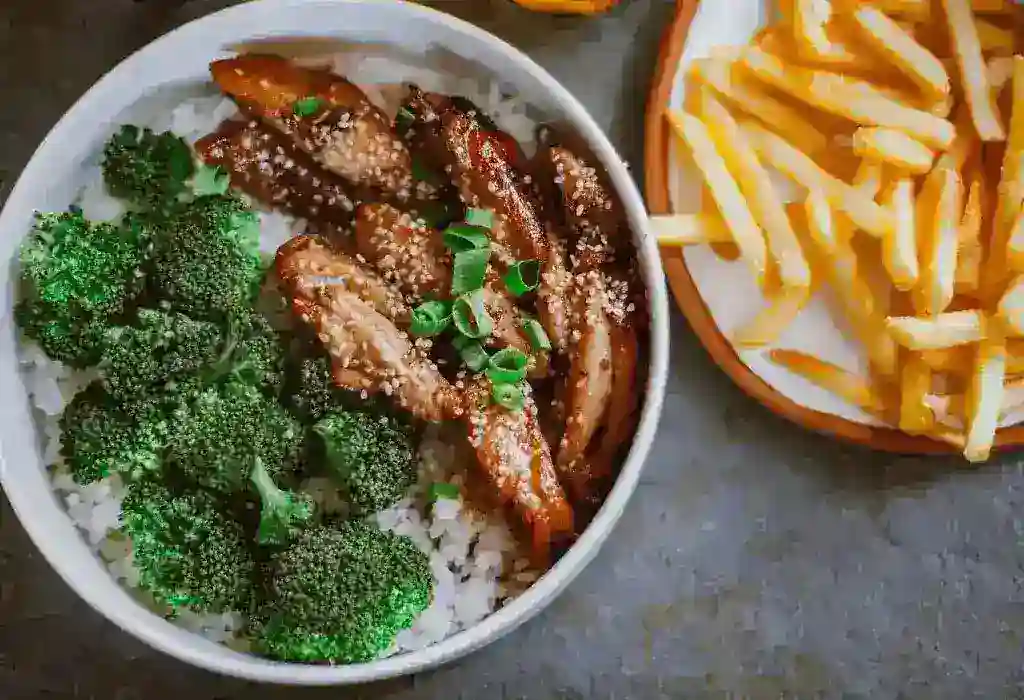Simple dinner bowl with balanced food