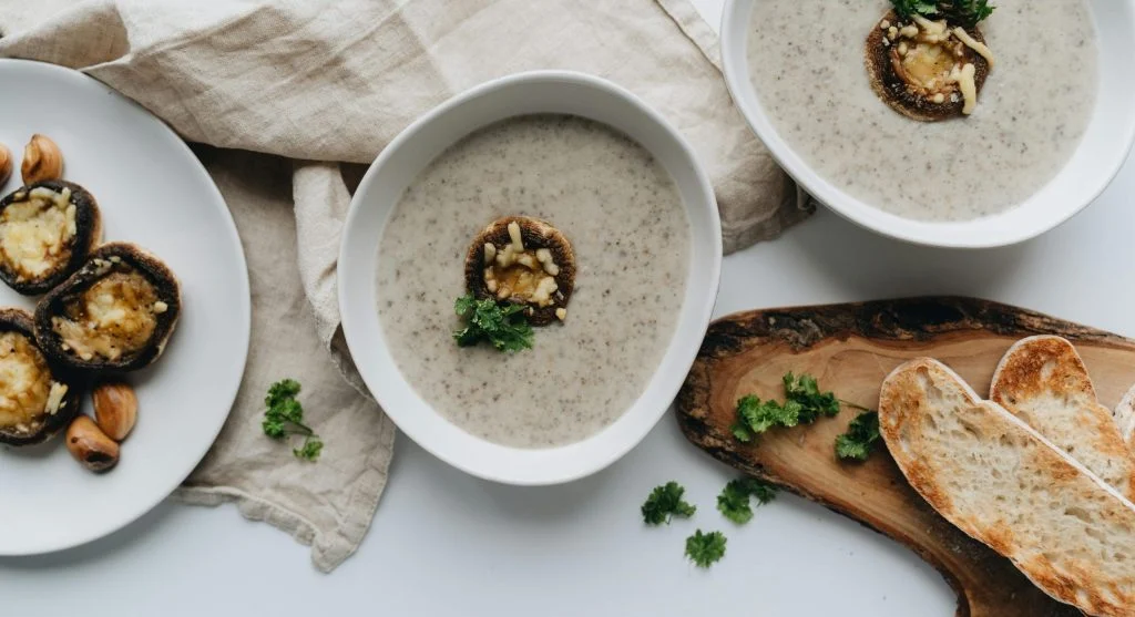 Food picks with Greek yogurt and toast for soup meals