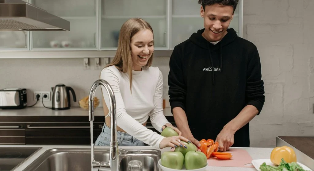 Smart cooking ideas with emergency lunch staples